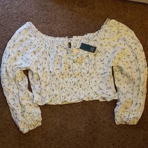 White floral off shoulder crop top 3x